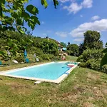 Дом отдыха Dans Le Perigord