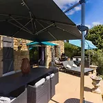 Дом отдыха Dans Le Perigord Anlhiac