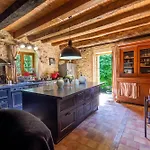 Dans Le Perigord Anlhiac