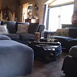 Dans Le Perigord Дом отдыха Anlhiac
