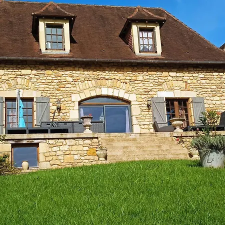 Dans Le Perigord Anlhiac